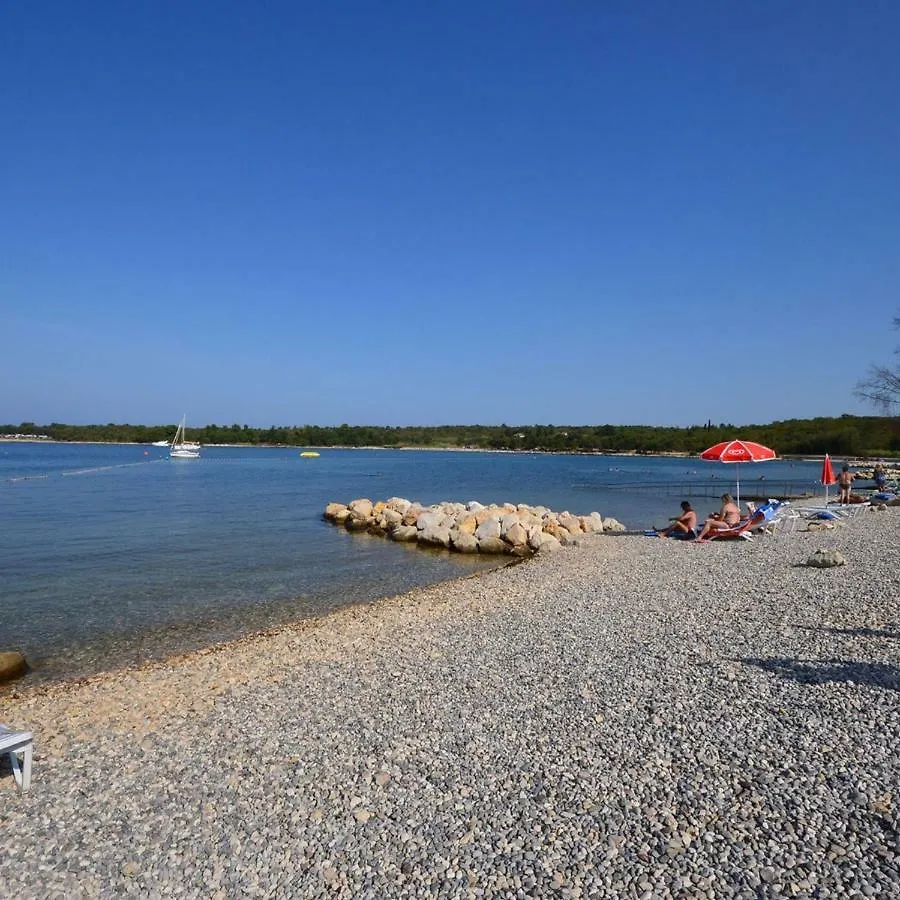 Apartment Nina - Two Bedroom With Two Balcony Near The Beach Poreč 0*,  Kroatien